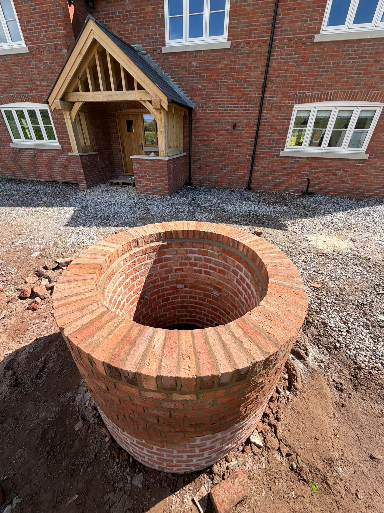 Circular brick feature — after by First Course Brickwork
